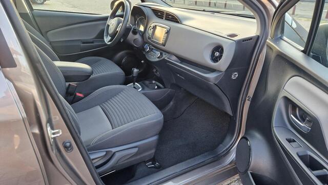 Toyota YARIS 1.5 Hybrid Dynamic
