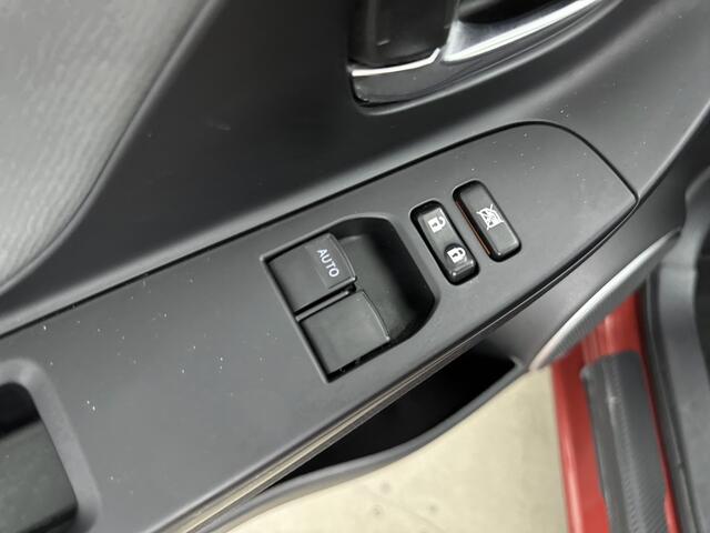 Toyota YARIS 1.5 Hybrid Lease