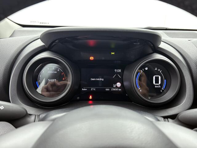 Toyota YARIS 1.5 VVT-i Dynamic | Apple Carplay & Android Auto | Parkeercamera |