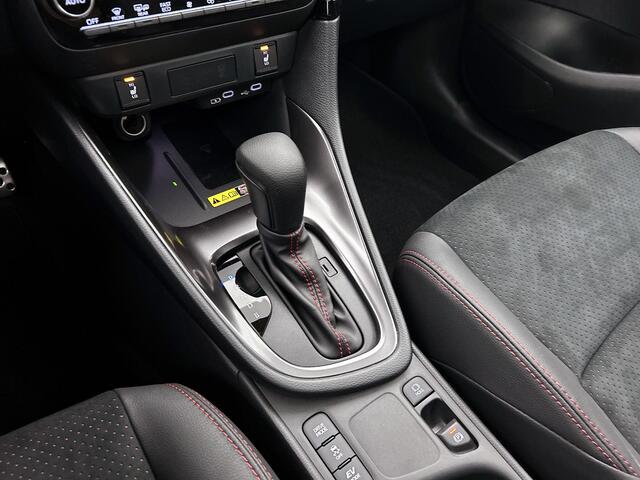 Toyota YARIS 1.5 Hybrid 130 GR Sport Plus Pack *DEMO* | Adaptive cruisecontrol | JBL soundsystem | Verwarmbaar stuurwiel |