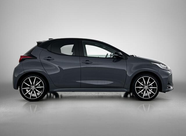 Toyota YARIS 1.5 Hybrid 130 GR Sport Plus Pack *DEMO* | Adaptive cruisecontrol | JBL soundsystem | Verwarmbaar stuurwiel |