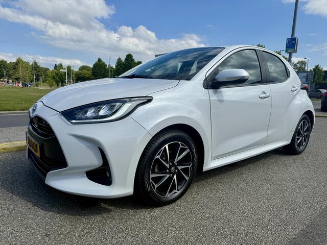Toyota YARIS 1.5 VVT-i First Edition Carplay / 16'' LMV / NAP / Bovag