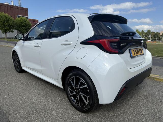 Toyota YARIS 1.5 VVT-i First Edition Carplay / 16'' LMV / NAP / Bovag