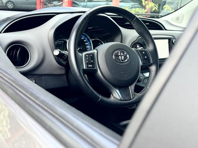 Toyota YARIS 1.5 Hybrid Aspiration | Navigatie | Climate | 15'' Lmv