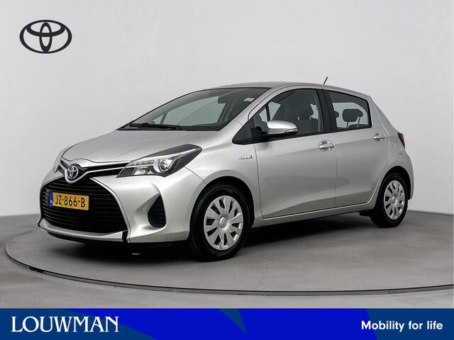 Toyota YARIS 1.5 Hybrid Aspiration | Cruise Control | Climate Control | Parkeercamera | Metaallak | APK 28-07-2026 | NL-Auto | Lederen Stuur |