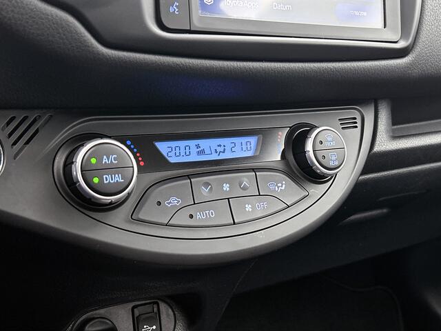 Toyota YARIS 1.5 Hybrid Executive