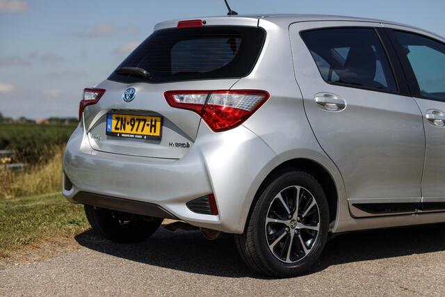 Toyota YARIS 1.5 Hybrid Aspiration ? Camera ? Cruise ? Clima