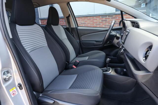 Toyota YARIS 1.5 Hybrid Aspiration ? Camera ? Cruise ? Clima