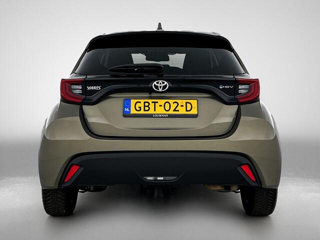 Toyota YARIS 1.5 Hybrid 115 First Edition