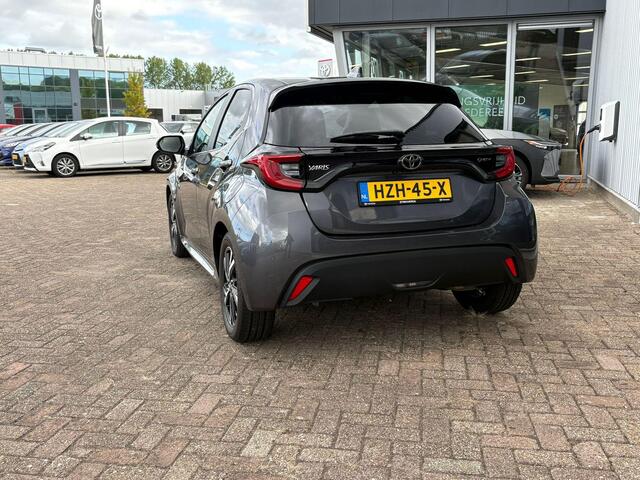 Toyota YARIS 1.5 Hybrid 115 First Edition