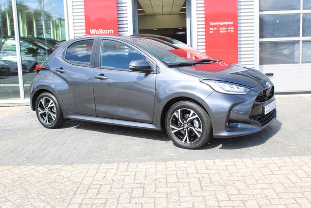 Toyota YARIS 1.5 Hybrid 115 Dynamic Limited