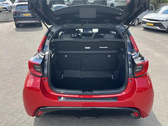 Toyota YARIS 1.5 Hybrid Executive | Navigatie | Apple CarPlay/Android auto | Achteruitrijcamera | Stoelverwarming | Stuurverwarming