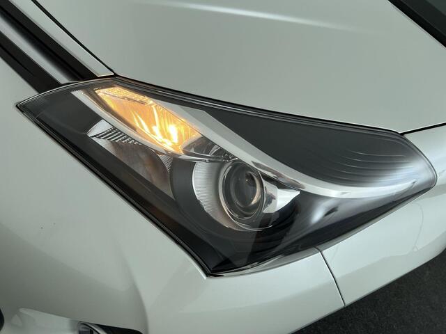 Toyota YARIS 1.5 Hybrid Trend