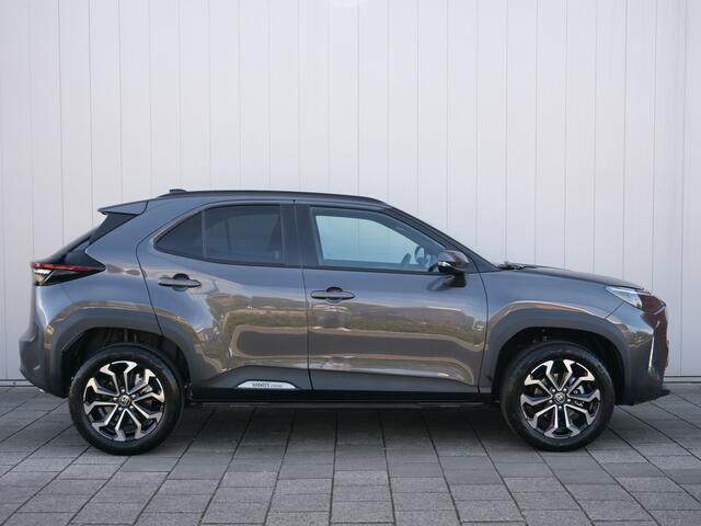 Toyota YARIS Cross 1.5 Hybrid 130 Pk Teamplayer Automaat Apple Carplay / DAB / Camera / Stoelverwarming
