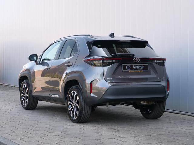 Toyota YARIS Cross 1.5 Hybrid 130 Pk Teamplayer Automaat Apple Carplay / DAB / Camera / Stoelverwarming