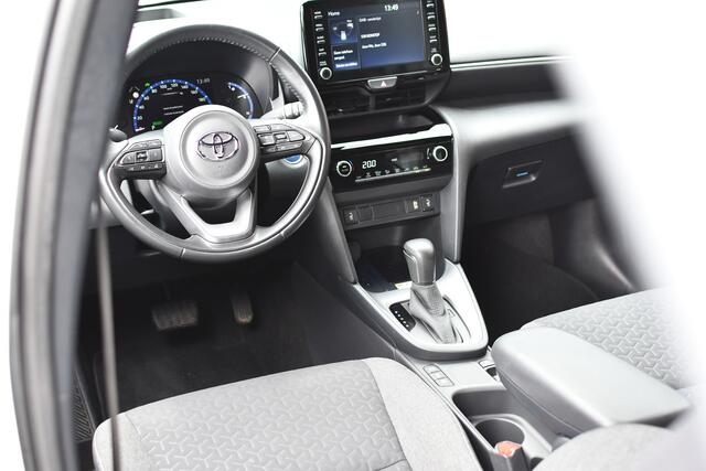 Toyota YARIS Cross 1.5 Hybrid Dynamic Limited Automaat 116pk | Head-up display | Stoelverwarming | Keyless |