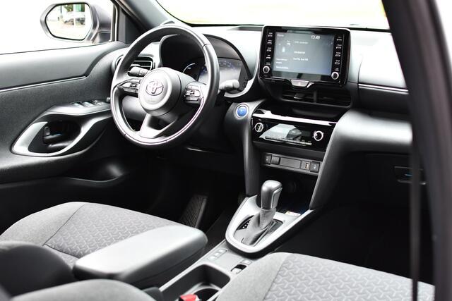 Toyota YARIS Cross 1.5 Hybrid Dynamic Limited Automaat 116pk | Head-up display | Stoelverwarming | Keyless |