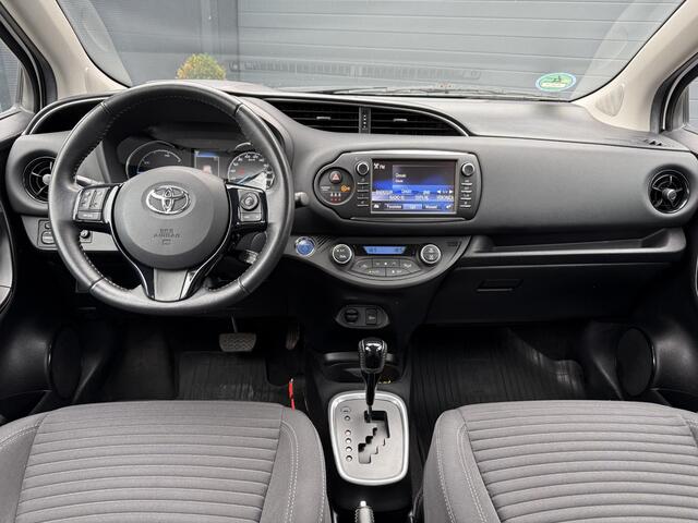 Toyota YARIS 1.5 Hybrid Design Sport Navi,Camera,Clima,Cruise,Lm velgen,Apk tot 06-2026