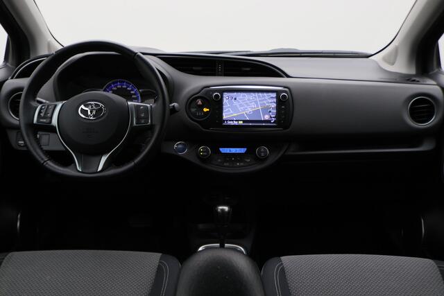Toyota YARIS 1.5 Hybrid Trend Camera, Navigatie, Rijstrooksensor, Climate, LED, Trekhaak