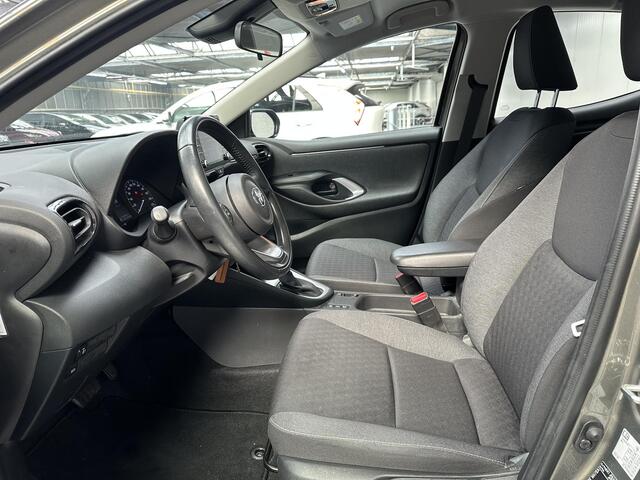 Toyota YARIS 1.5 Hybrid Active met Lichtmetalen velgen, Carplay, 1e eigenaar, dealer onderhouden