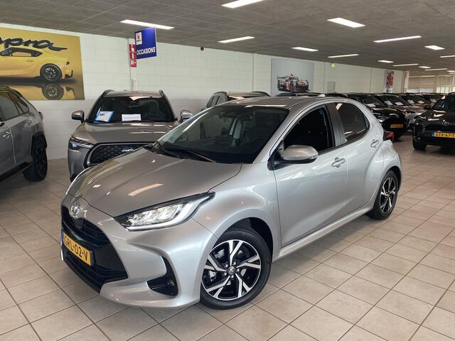 Toyota YARIS 1.5 Hybrid 115 First Edition