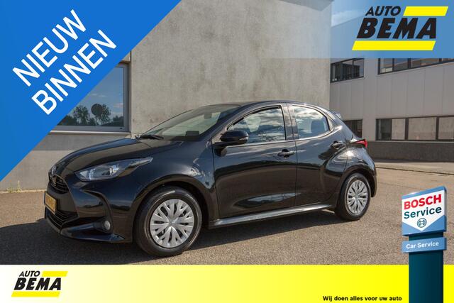 Toyota YARIS 1.5 Hybrid 115 Business