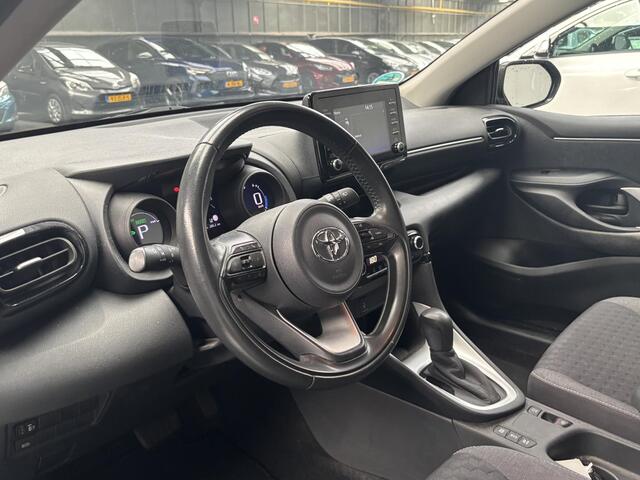 Toyota YARIS 1.5 Hybrid First Edition KEYLESS ENTRY, SLECHTS 57.201KM, APPLE CARPLAY/ANDROID AUTO!