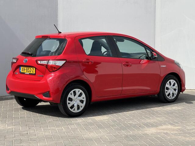 Toyota YARIS 1.5 Hybrid Active / Achteruitrijcamera / Cruise control / Bluetooth