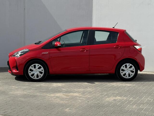 Toyota YARIS 1.5 Hybrid Active / Achteruitrijcamera / Cruise control / Bluetooth