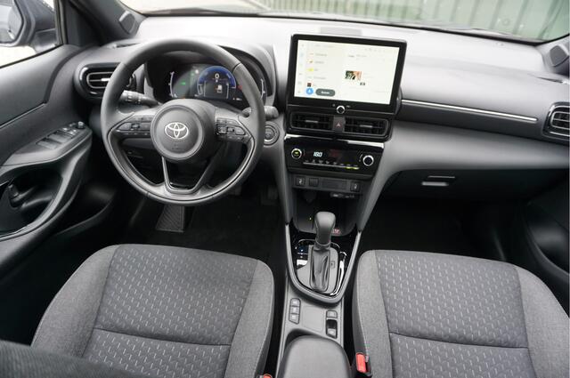 Toyota YARIS Cross 1.5 Hybrid 130pk Dynamic + Camera/ Carplay/ Keyless/ Nieuw/ Garantie!