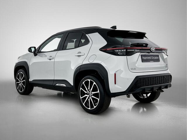 Toyota YARIS Cross 1.5 Hybrid 130 GR Sport | Dodehoekdetecite | Elektrische Achterklep | Stoelverwarming | Draadloos opladen |