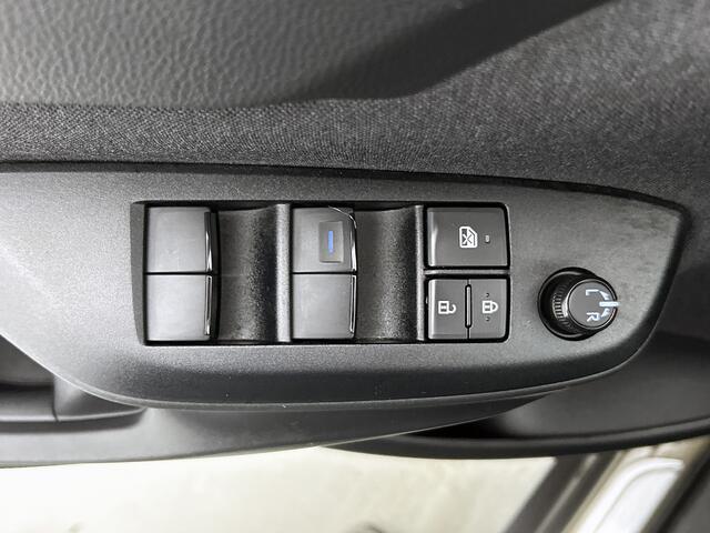 Toyota YARIS Cross 1.5 Hybrid Dynamic | Winter pakket |