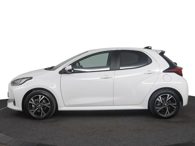 Toyota YARIS 1.5 Hybrid 115 Dynamic | Stoelverwarming | Parkeersensoren | ACC |
