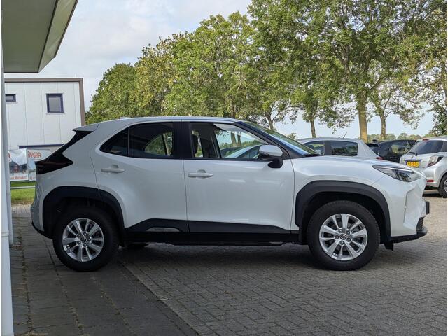 Toyota YARIS Cross 1.5 Hybrid Comfort | Camera | DAB | All-Season | Climate control | ACC