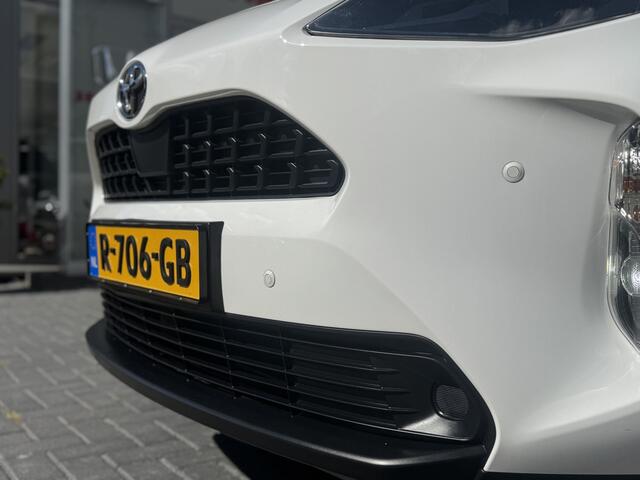 Toyota YARIS Cross 1.5 VVT-I Active Parkeersensoren V + A, Apple/Android, Cruise control , All-in Rijklaarprijs