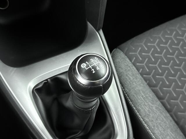 Toyota YARIS Cross 1.5 VVT-I First Edition | Trekhaak | 1350 kg trekgewicht |
