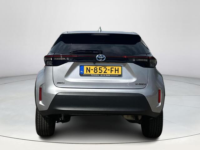 Toyota YARIS Cross 1.5 Hybrid First Edition | Carplay | Getint glas achte | ACC