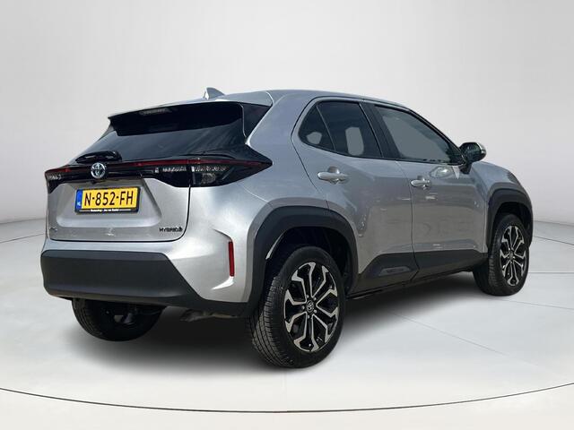 Toyota YARIS Cross 1.5 Hybrid First Edition | Carplay | Getint glas achte | ACC