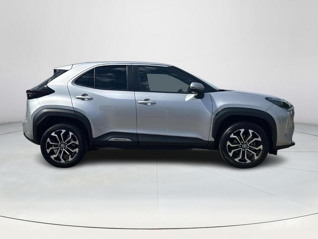 Toyota YARIS Cross 1.5 Hybrid First Edition | Carplay | Getint glas achte | ACC
