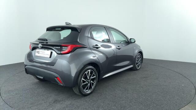 Toyota YARIS 1.5 Hybrid Dynamic
