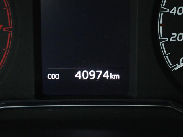 Toyota YARIS 1.0 VVT-i Connect https://wheelerdelta.autodata.nl/data/files/00/02/49/29/53/00/0/160/120/foto.jpg