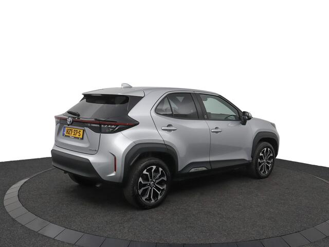 Toyota YARIS Cross 1.5 Hybrid First Edition | Stoel en Stuur verwarming | Parkeersensoren V+A | Dodehoek detectie | Android/Apple Carplay | LMV |