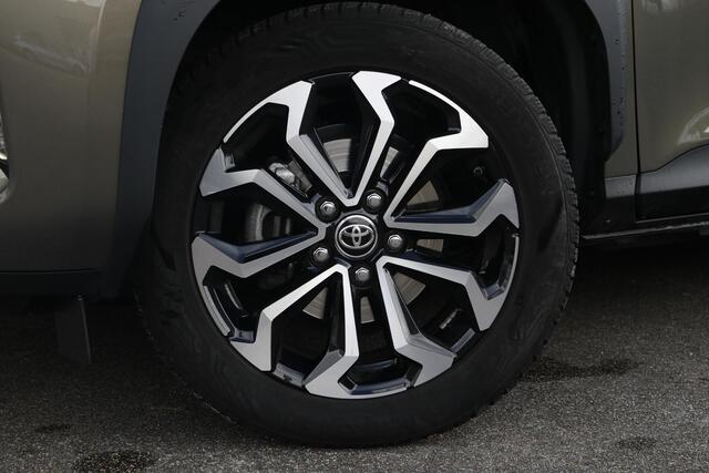Toyota YARIS Cross 1.5 Hybrid 115 First Edition Comfort Pack
