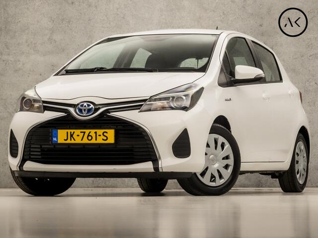 Toyota YARIS 1.5 Hybrid Sport Automaat (NAVIGATIE, CLIMATE, CAMERA, CRUISE, SPORTSTOELEN, LED KOPLAMPEN, NIEUWE APK, NIEUWSTAAT)