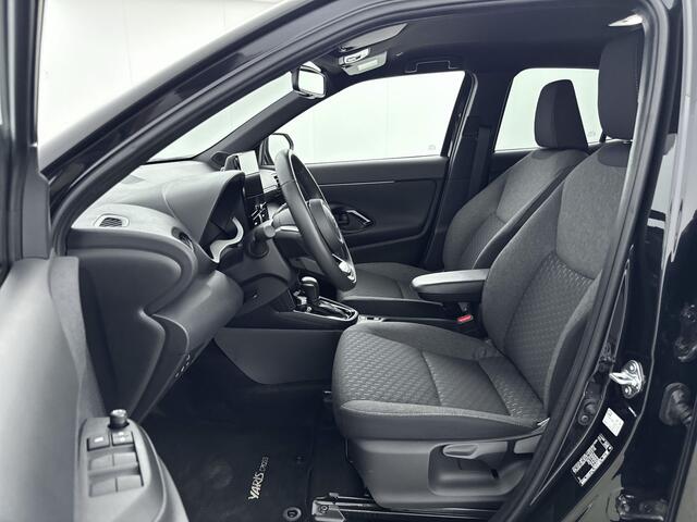 Toyota YARIS Cross 1.5 Hybrid 115 First Edition Limited | Stoel -/ Stuurwielverwarming | Parkeersensoren |