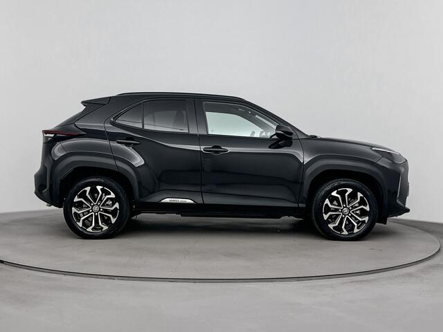 Toyota YARIS Cross 1.5 Hybrid 115 First Edition Limited | Stoel -/ Stuurwielverwarming | Parkeersensoren |