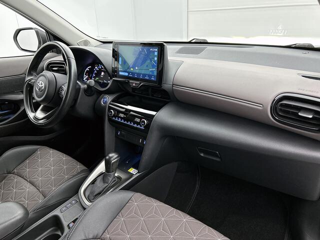 Toyota YARIS Cross 1.5 Hybrid Executive Limited | Panoramadak | Full map navigatie | Adaptive cruise control | LM velgen |