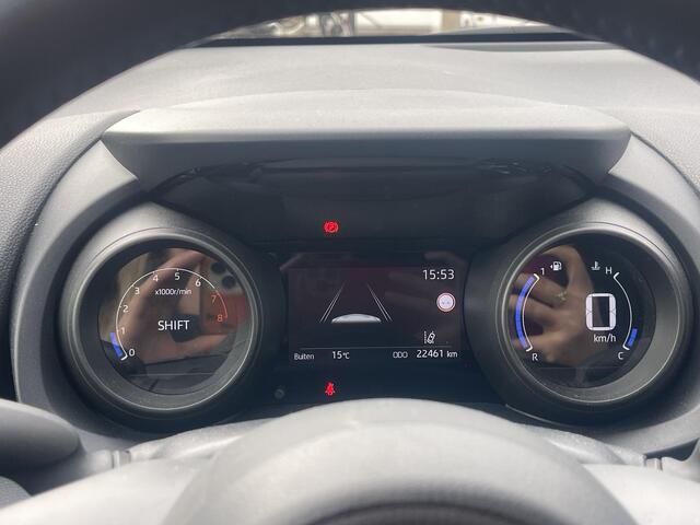Toyota YARIS Cross 1.5 VVT-I Active 1350KG Trekgewicht, Apple CarPlay, Airco, Hoge Instap, tot 2033 of tot 200.000km Garantie!