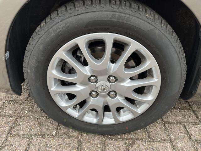 Toyota YARIS 1.5 VVT-i Aspiration Automaat trekhaak nap