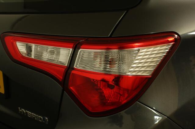 Toyota YARIS 1.5 Hybrid Dynamic